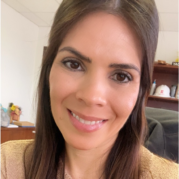 Meet your Posher, Josie - Picture 1 of 1